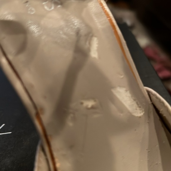 Guess by Marciano Vintage Leather Ankle Strap Heels in Bone Sz 8 - Picture 5 of 12